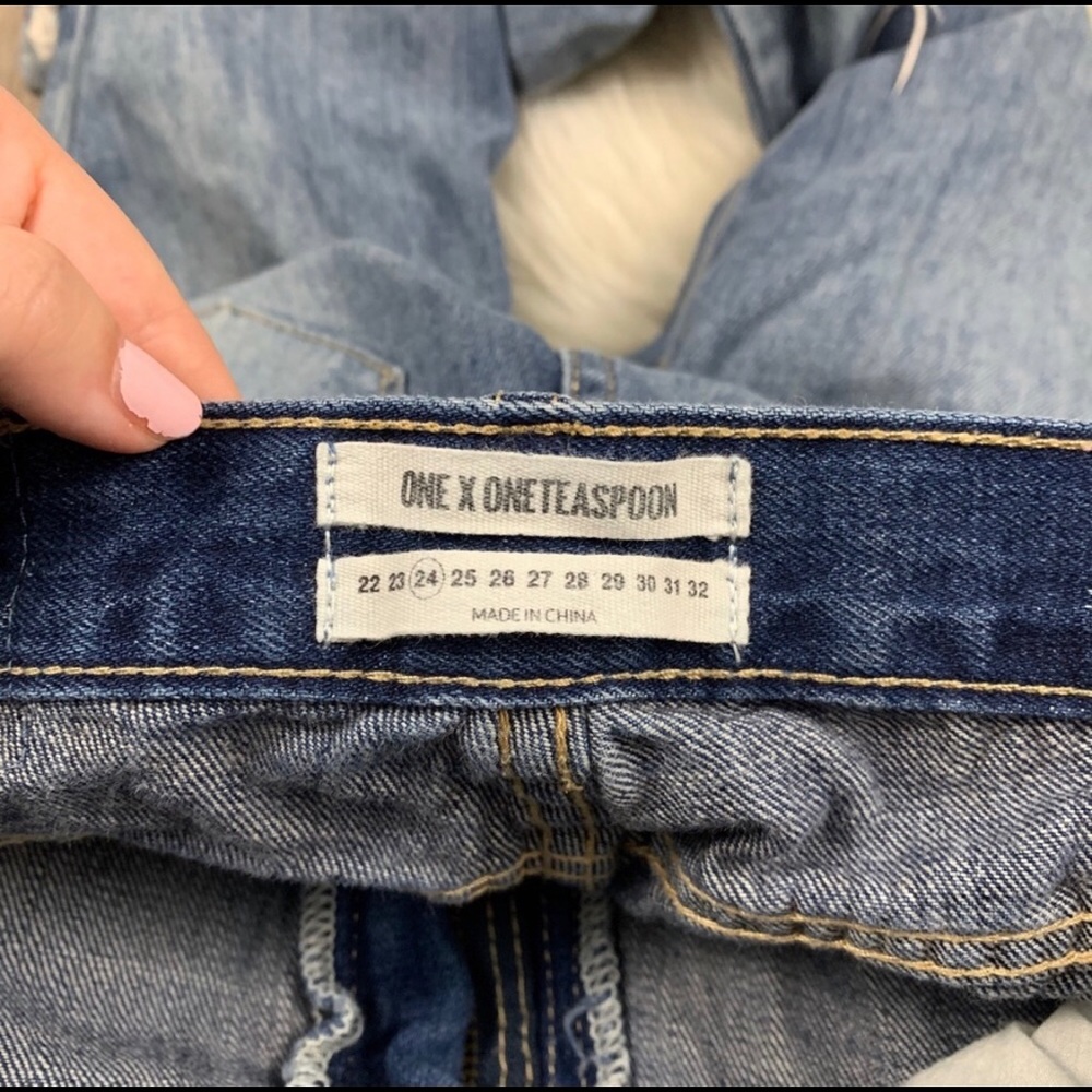One Teaspoon Saints Destroyed Boyfriend Jeans - Picture 3 of 8